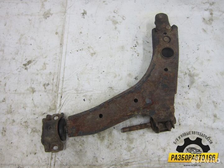 Рычаг передний правый Daewoo Nexia 1995-2016 (9621