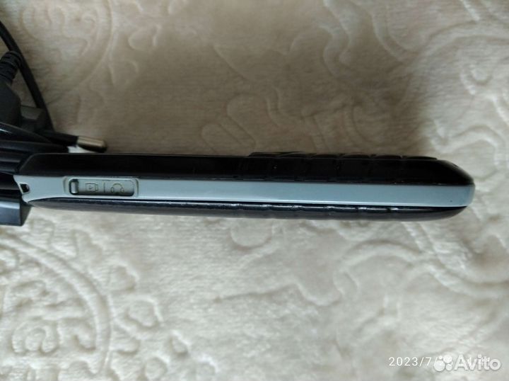 Телефон Samsung GT-E-1080i