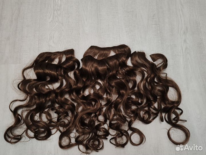 Накладные волосы на заколках