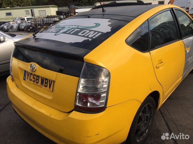 Разбор на запчасти Toyota Prius