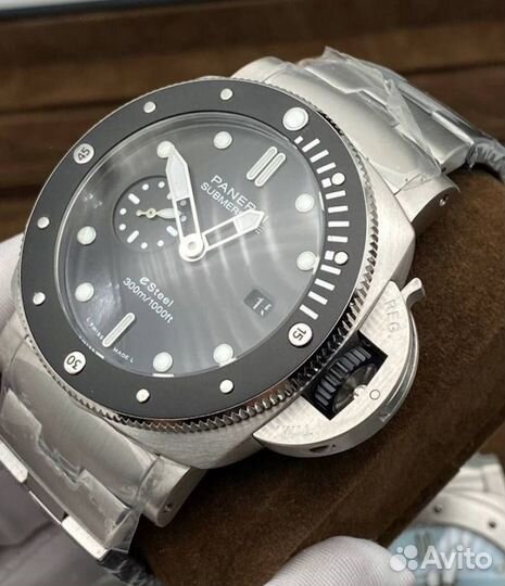 Часы мужские механические серые