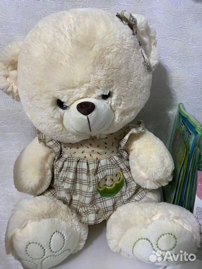 Плюшевый медведь новый