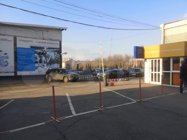 Офисы, Открытые площади 1500 м²