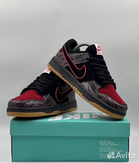 Кроссовки Nike Dunk SB low