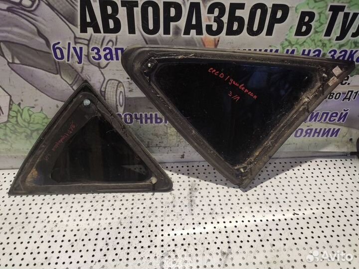 Стекло глухое заднее левое Kia Ceed 1