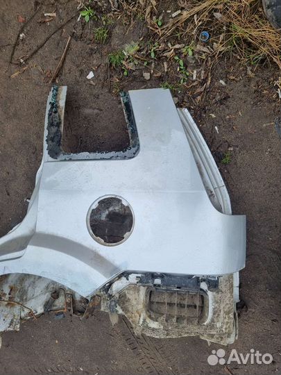 Крыло заднее Фьюжн