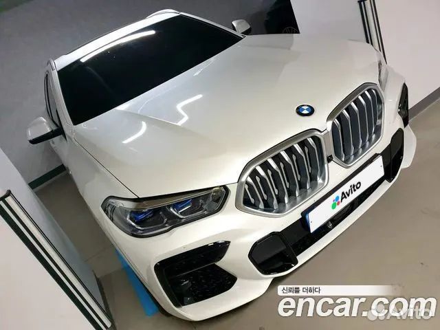 BMW X6 3.0 AT, 2022, 10 300 км