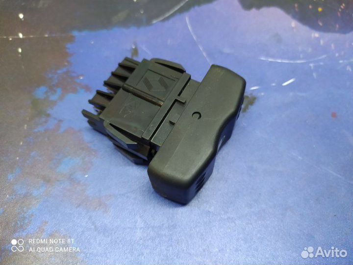 Кнопка Renault Duster 2014