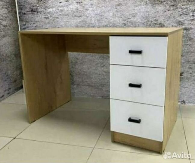 Стол письменный стандарт Дуб вотан/Белый гладкий