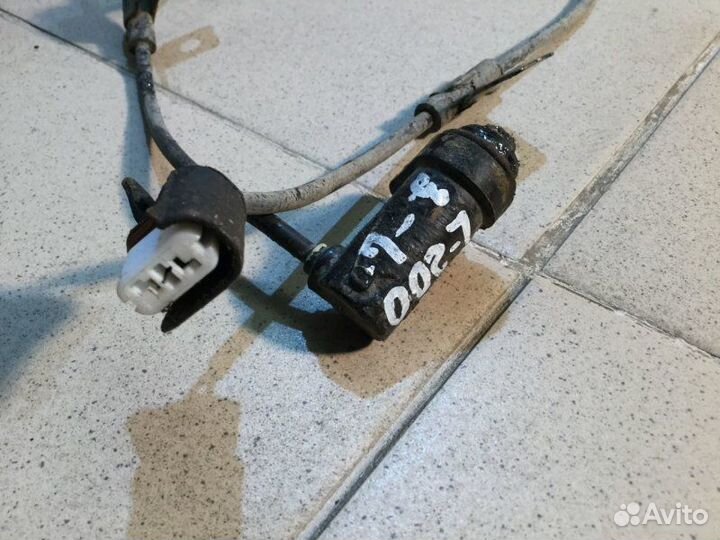 Датчик абс задний Mitsubishi L200 KB 2006-2016