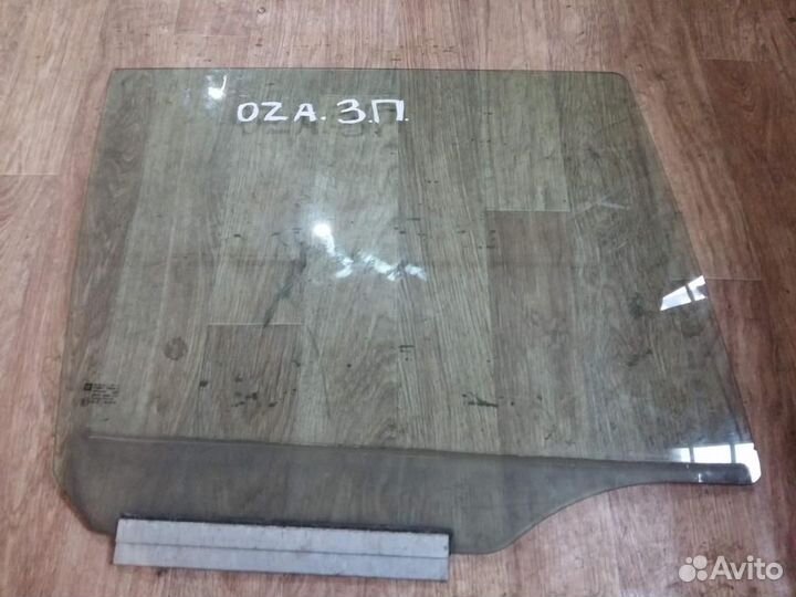 Стекло двери задней правой Opel Zafira A 1999-2005