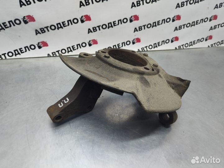 Кулак поворотный Daewoo Magnus 1999 г.в