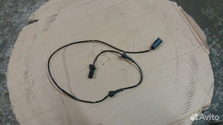 Датчик ABS передний правый Volvo S60 I 2000-2009г