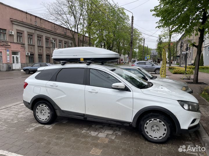 Автобокс Магнум 390 белый карбон на Vesta SW