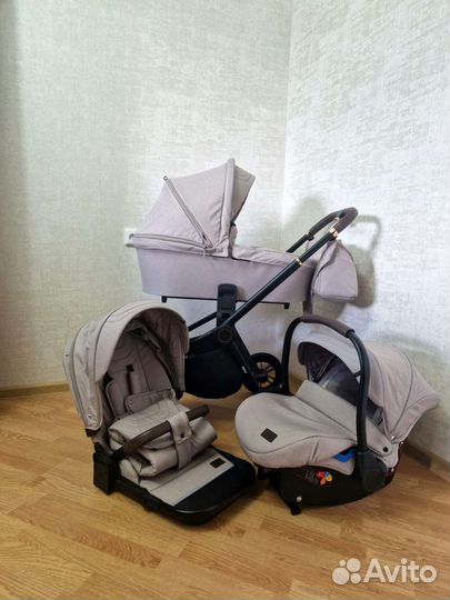 Коляска Carrello Epica 3 в 1