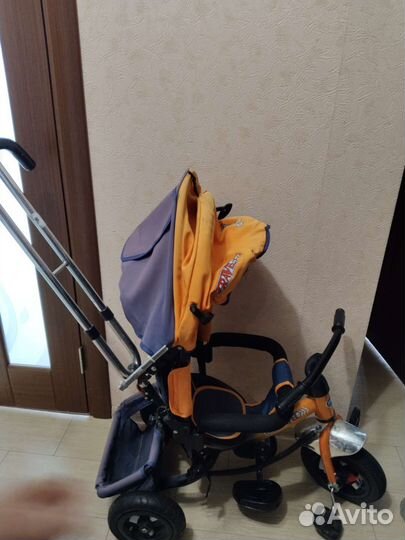 Прогулочная коляска