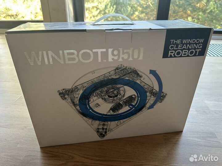Winbot 950 робот мойщик окон