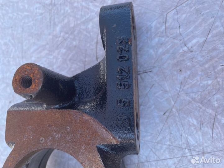 Кронштейн тормозного вала задний правый