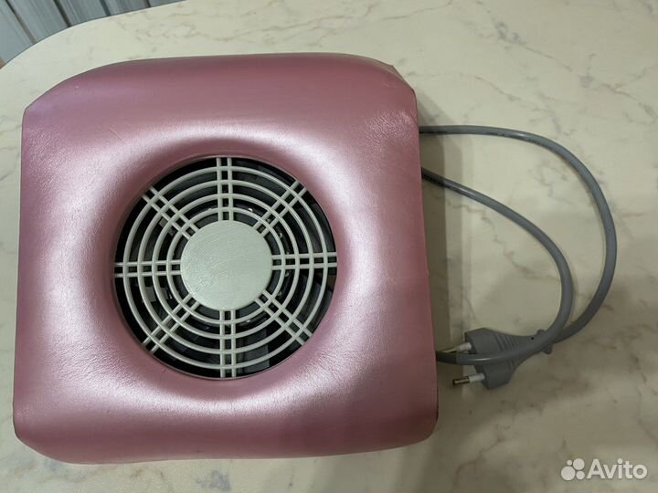 Пылесос для маникюра