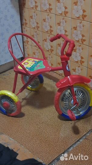 Детский трехколесный велосипед бу