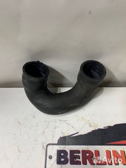 Патрубок системы охлаждения Bmw 5-Series E60