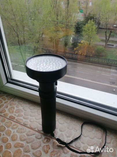 Ультрафиолетовый фонарь, лампа-детектор NewClassic