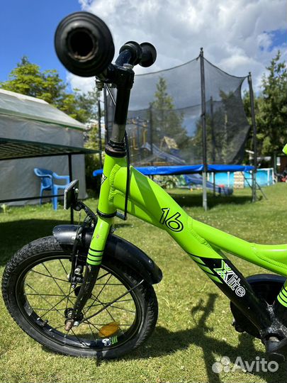 Детский велосипед 16