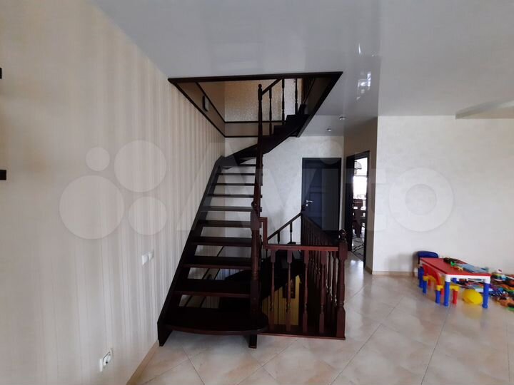 Таунхаус 193,4 м² на участке 2,6 сот.