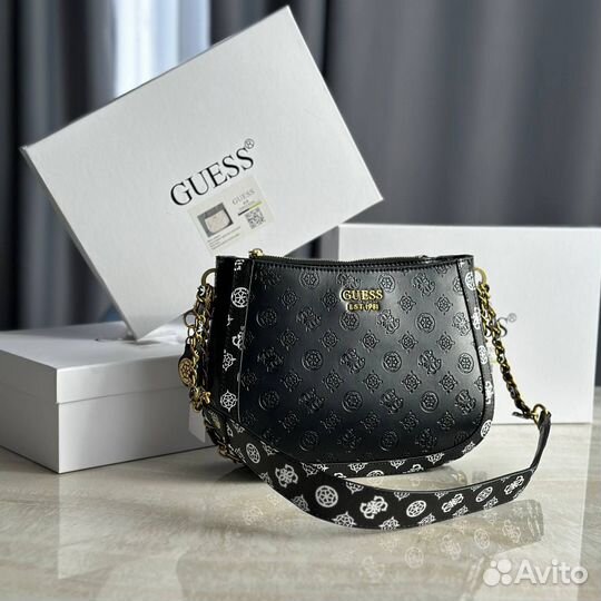 Клатч женский Guess