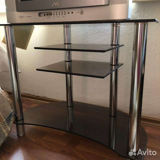 Стеклянная тумба