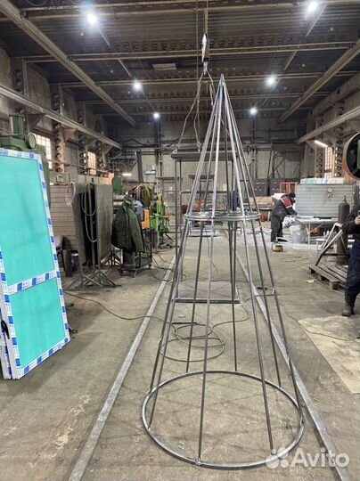 Ёлка из профильной трубы