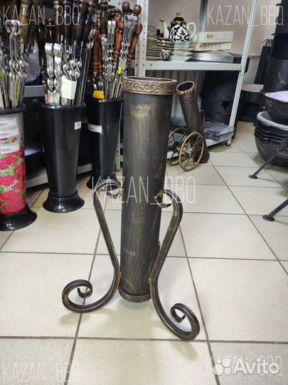 Кованая подставка для шампуров