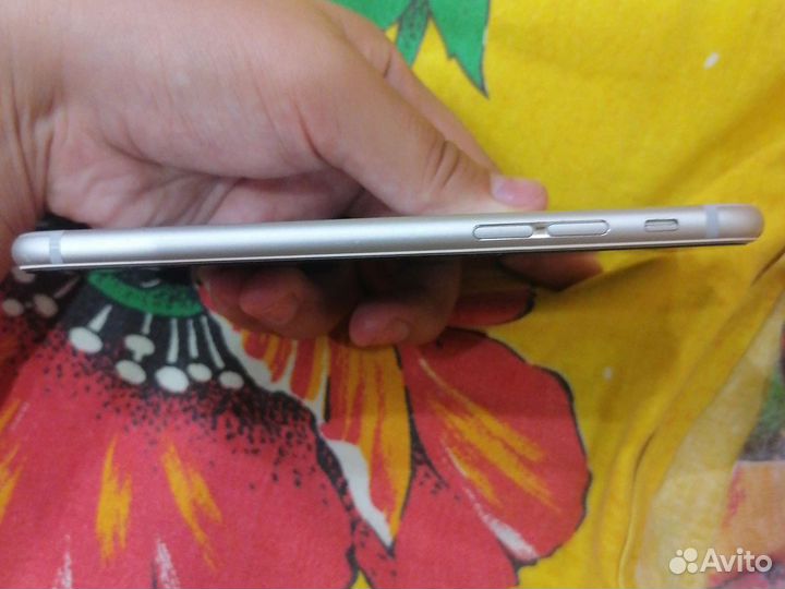 iPhone 6S, 128 ГБ