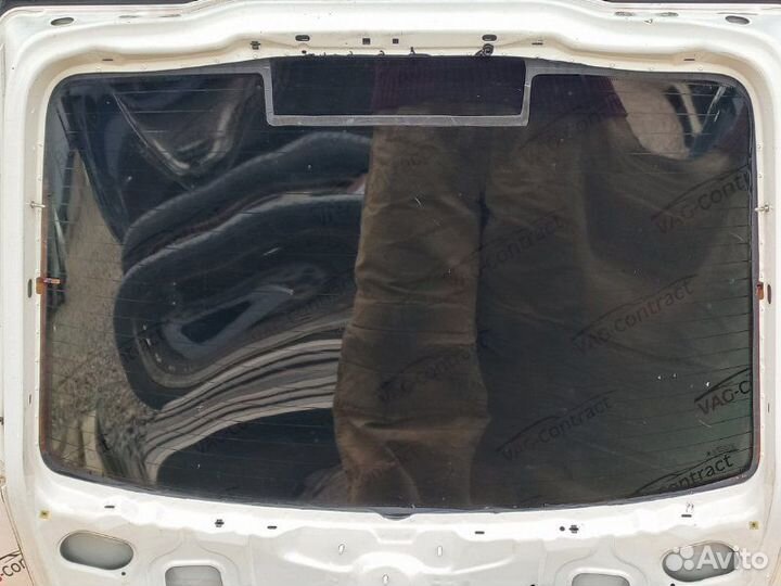 Стекло двери багажника Skoda Octavia A5 1.8 2010