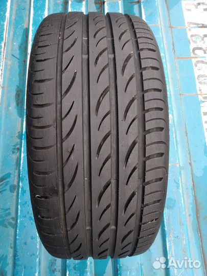Pirelli P Zero Nero 245/35 R20
