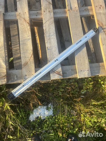 Направляющая для стола в обшивку vw t5 multivan