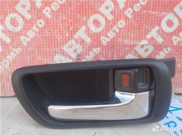 Ручка двери задняя правая Toyota Corolla verso