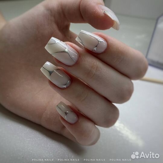 Мастер маникюра