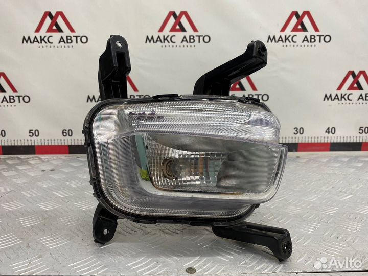 Б/У фара противотуманная передний правый Kia Rio 3