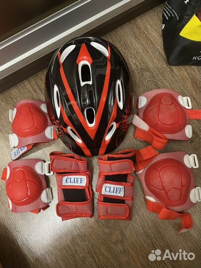 Роликовые коньки раздвижные, защита