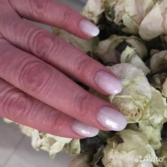 Мастер маникюра и педикюра