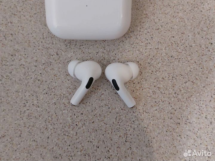 Наушники Apple AirPods Pro 2