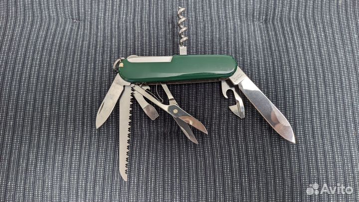 Складной нож Victorinox Huntsman