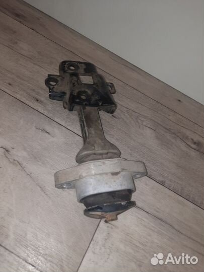 Подушка двигателя Kia Rio 3 G4FC 2014