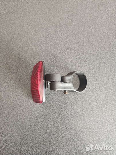 Задний светоотражатель красный для велосипеда