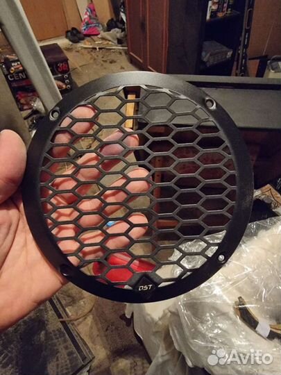 Грили на динамики 16