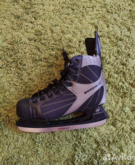 Коньки мужские и женские