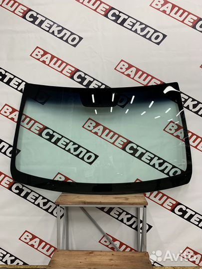 Лобовое стекло Renault Logan 1