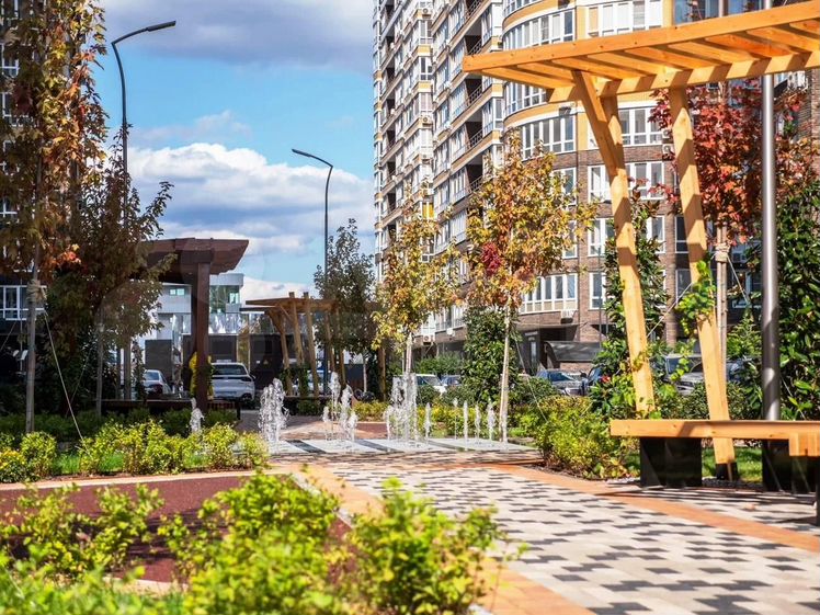 Старокубанская 124. Квартиры в краснодаре старокубанская. Жк режиссер краснодар. Старокубанская 124 краснодар жк фамилия. Квартиры в краснодаре старокубанская.