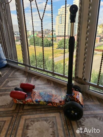 Самокат детский трехколесный бу